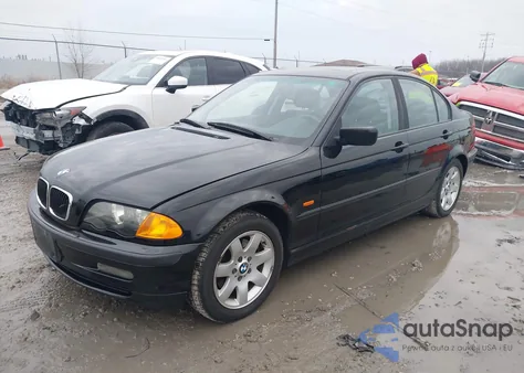 2001 BMW 325I z USA, uszkodzony, nr VIN WBAAV33461FV05316